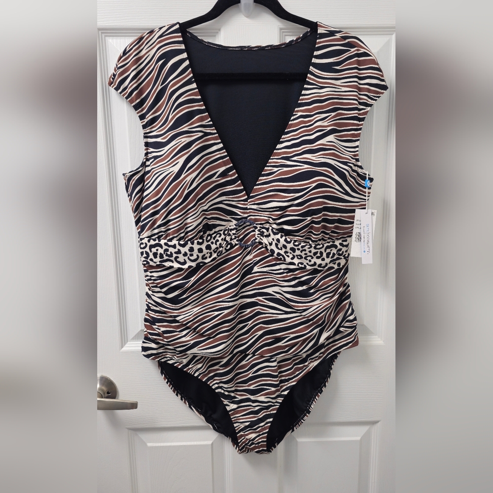 BLEU Rod Beattie One Piece Animal Print Cap Sleeve Swimsuit Modest Size 22W NWT